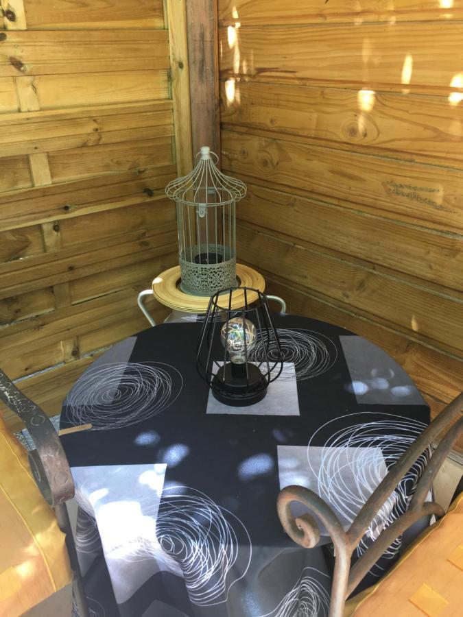 Apartamento Dependance Privee - Halte Route Le Thor Exterior foto